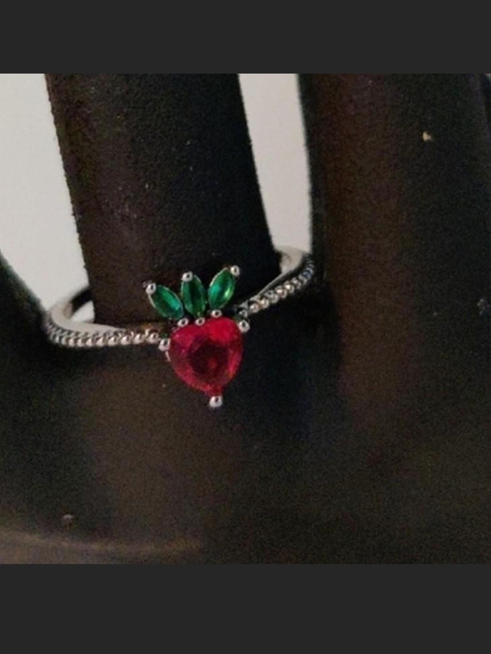 Source Unknown Sterling Strawberry Motif Ring - Red & Green